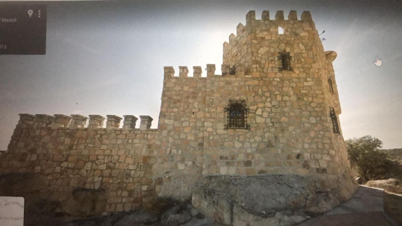 Magnifico Castillo Privado, Elevado En La Roca Chalet La Cabrera