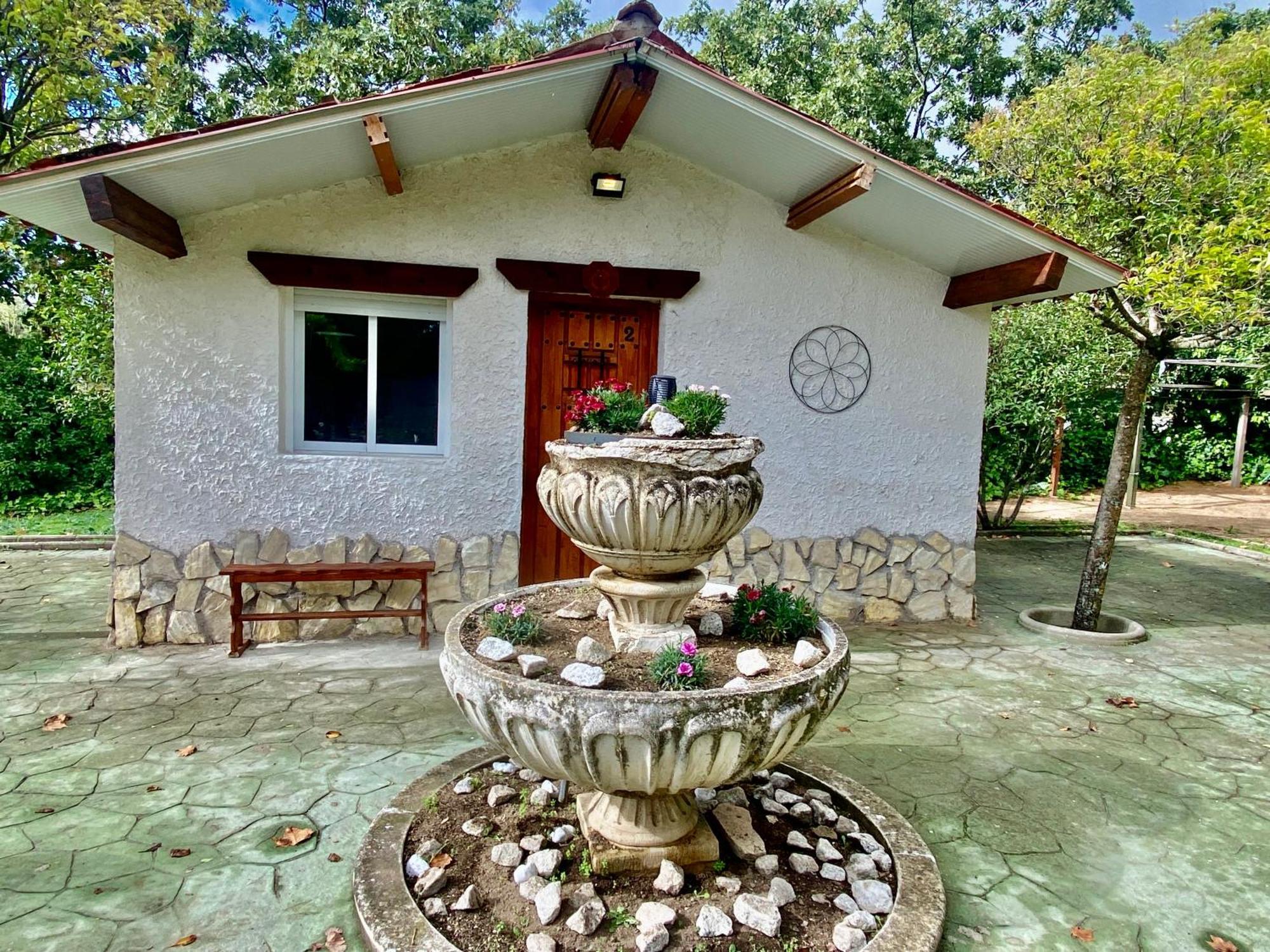 Magnifico Castillo Privado, Elevado En La Roca Chalet *
